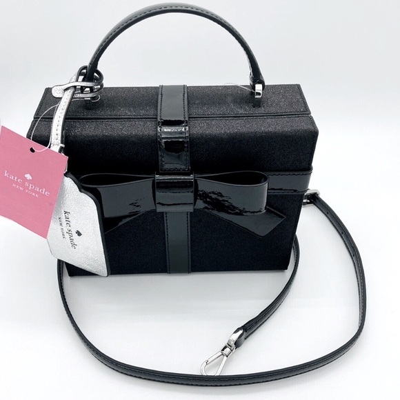 kate spade Handbags - Kate Spade Wrapping Party Gift Box Handbag